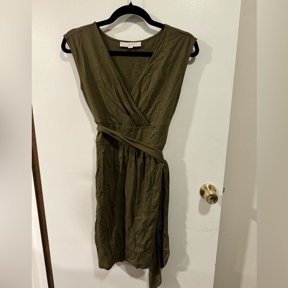 Women’s Sleeveless Olive Green Dress - Loft - Size Small Petite - Picture 1 of 5